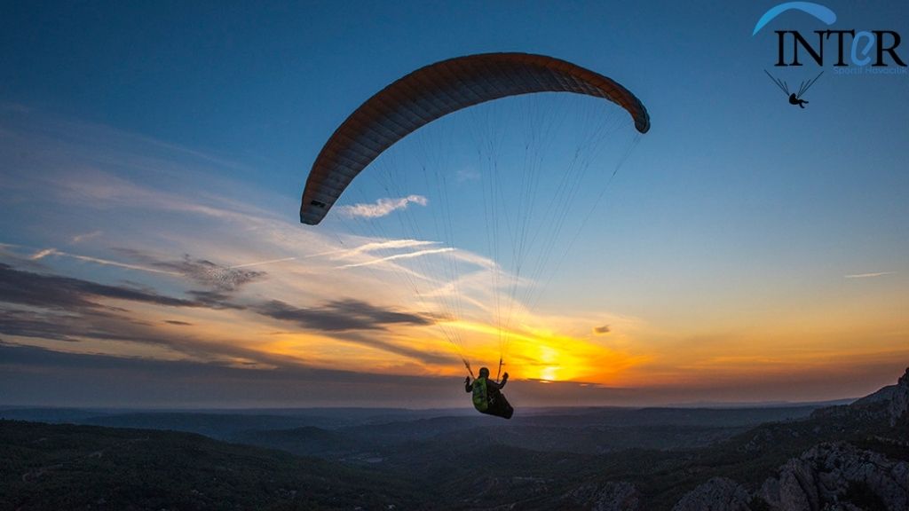 paragliding