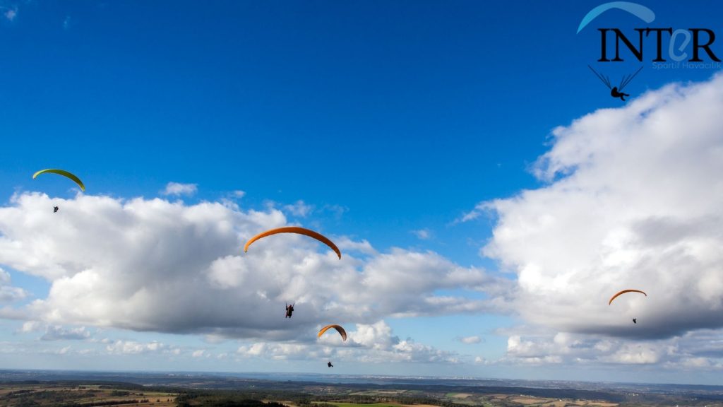Paragliding